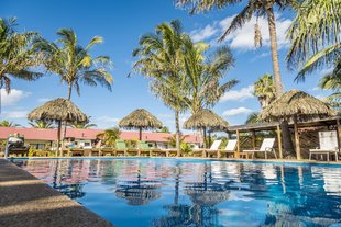 Hotel easter island chile swimming pool.jpg