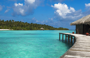 Water Bungalows at Maldives Island Resort with dive centre in Faafu Atoll