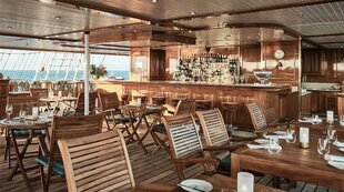 Sea Cloud Spirit Bar & Bistro